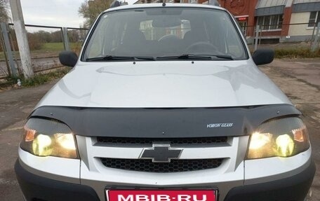 Chevrolet Niva I рестайлинг, 2010 год, 449 900 рублей, 1 фотография