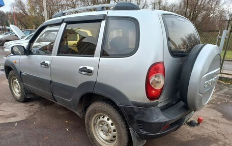 Chevrolet Niva I рестайлинг, 2010 год, 449 900 рублей, 6 фотография