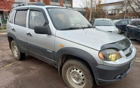 Chevrolet Niva I рестайлинг, 2010 год, 449 900 рублей, 10 фотография