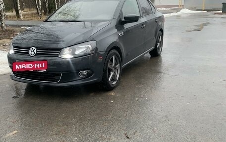 Volkswagen Polo VI (EU Market), 2012 год, 625 000 рублей, 2 фотография