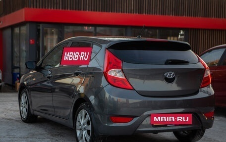 Hyundai Solaris II рестайлинг, 2012 год, 970 000 рублей, 7 фотография