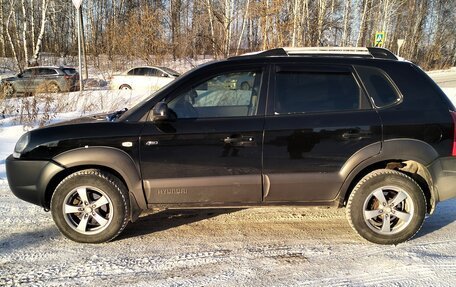 Hyundai Tucson III, 2004 год, 805 000 рублей, 2 фотография