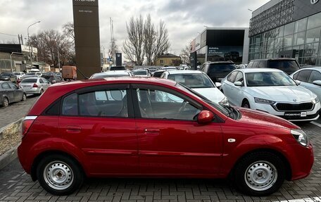 KIA Rio II, 2011 год, 700 000 рублей, 4 фотография