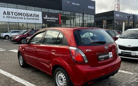 KIA Rio II, 2011 год, 700 000 рублей, 6 фотография