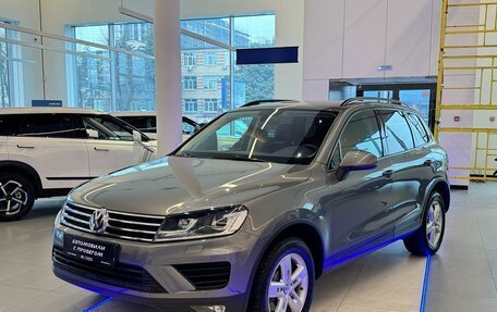 Volkswagen Touareg III, 2016 год, 3 445 000 рублей, 1 фотография