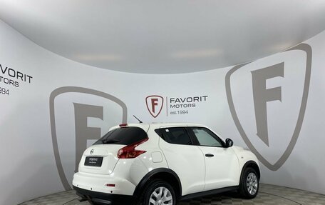 Nissan Juke II, 2013 год, 1 050 000 рублей, 6 фотография