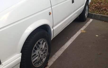 Chrysler Voyager IV, 1990 год, 600 000 рублей, 8 фотография