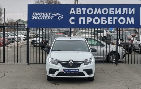 Renault Logan II, 2018 год, 764 000 рублей, 4 фотография