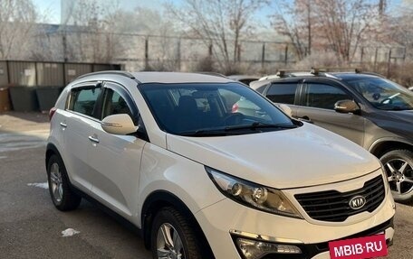 KIA Sportage III, 2011 год, 1 000 000 рублей, 3 фотография