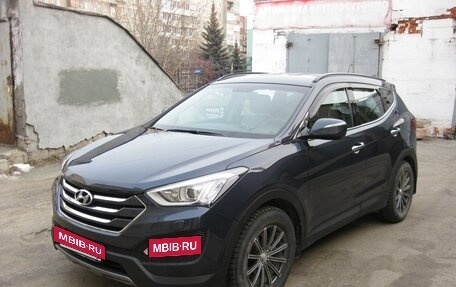 Hyundai Santa Fe III рестайлинг, 2013 год, 2 050 000 рублей, 3 фотография