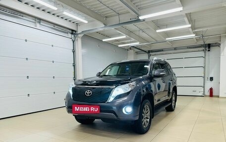 Toyota Land Cruiser Prado 150 рестайлинг 2, 2015 год, 3 849 000 рублей, 2 фотография