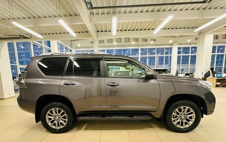 Toyota Land Cruiser Prado 150 рестайлинг 2, 2015 год, 3 849 000 рублей, 7 фотография