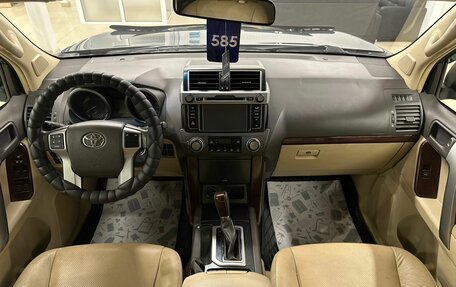 Toyota Land Cruiser Prado 150 рестайлинг 2, 2015 год, 3 849 000 рублей, 16 фотография