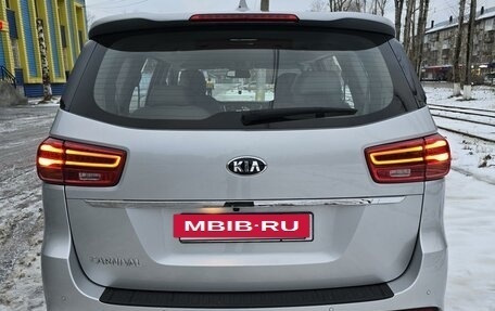 KIA Carnival III, 2019 год, 3 250 000 рублей, 6 фотография