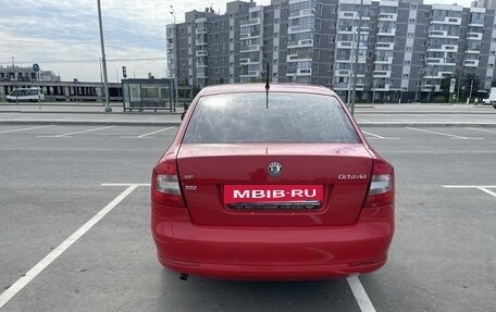 Skoda Octavia, 2011 год, 950 000 рублей, 3 фотография