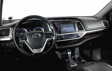 Toyota Highlander III, 2014 год, 3 350 000 рублей, 26 фотография