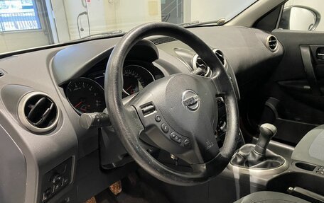 Nissan Qashqai, 2011 год, 950 000 рублей, 11 фотография