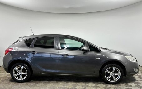 Opel Astra J, 2011 год, 691 000 рублей, 6 фотография