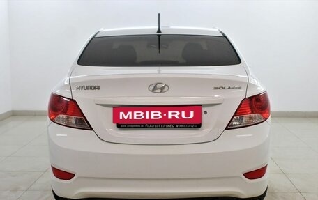 Hyundai Solaris II рестайлинг, 2011 год, 650 000 рублей, 3 фотография