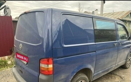 Volkswagen Transporter T5 рестайлинг, 2006 год, 1 100 000 рублей, 4 фотография