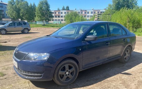 Skoda Rapid I, 2015 год, 800 000 рублей, 2 фотография