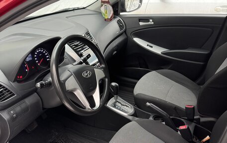 Hyundai Solaris II рестайлинг, 2012 год, 850 000 рублей, 7 фотография