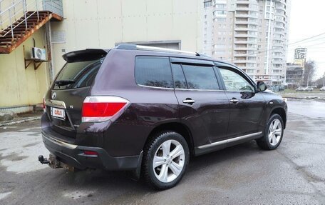 Toyota Highlander III, 2012 год, 2 199 000 рублей, 6 фотография