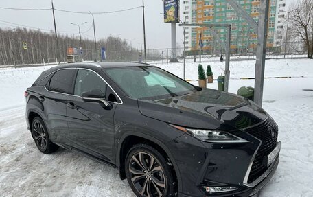 Lexus RX IV рестайлинг, 2021 год, 5 200 000 рублей, 3 фотография