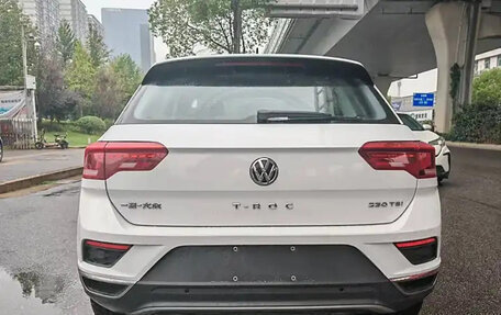 Volkswagen T-Roc I, 2021 год, 1 840 000 рублей, 9 фотография