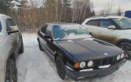 BMW 5 серия, 1989 год, 105 000 рублей, 1 фотография