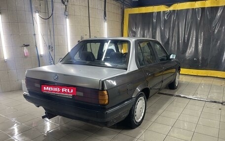 BMW 3 серия, 1987 год, 275 000 рублей, 4 фотография