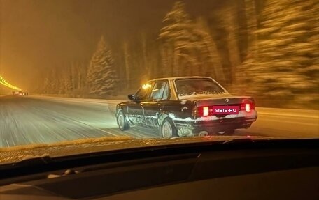 BMW 3 серия, 1987 год, 275 000 рублей, 14 фотография