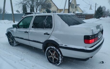 Volkswagen Vento, 1996 год, 165 000 рублей, 3 фотография