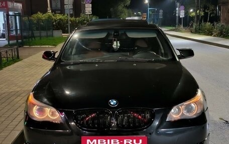 BMW 5 серия, 2004 год, 1 130 000 рублей, 6 фотография