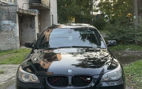 BMW 5 серия, 2004 год, 1 130 000 рублей, 8 фотография