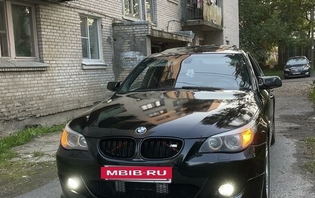 BMW 5 серия, 2004 год, 1 130 000 рублей, 10 фотография