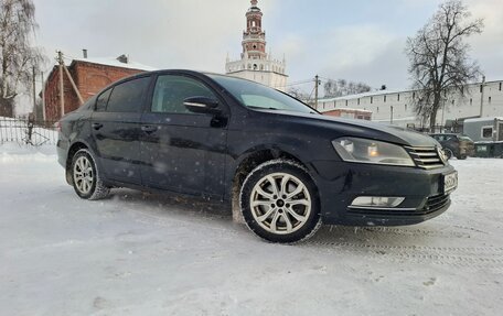 Volkswagen Passat B7, 2013 год, 895 000 рублей, 6 фотография