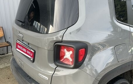 Jeep Renegade I рестайлинг, 2020 год, 2 000 000 рублей, 2 фотография