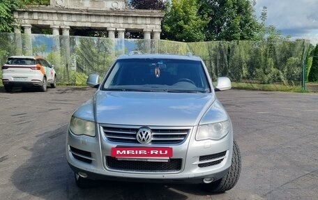 Volkswagen Touareg III, 2010 год, 1 300 000 рублей, 6 фотография