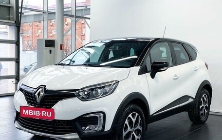 Renault Kaptur I рестайлинг, 2017 год, 1 590 000 рублей, 2 фотография