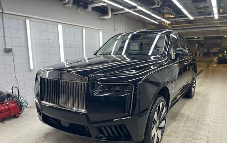 Rolls-Royce Cullinan, 2024 год, 94 500 000 рублей, 1 фотография