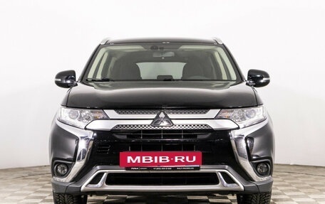 Mitsubishi Outlander III рестайлинг 3, 2019 год, 2 095 777 рублей, 2 фотография