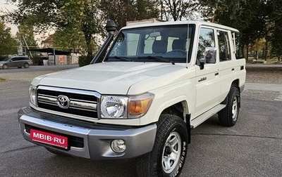 Toyota Land Cruiser 70, 2016 год, 6 290 000 рублей, 1 фотография