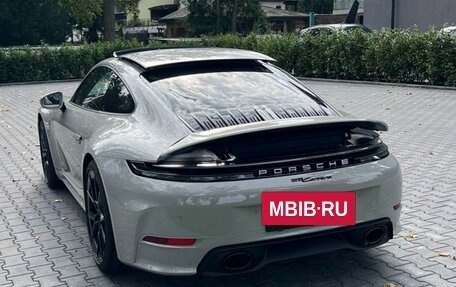 Porsche 911, 2024 год, 25 000 000 рублей, 4 фотография