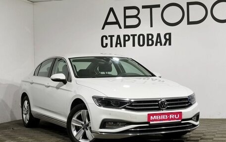 Volkswagen Passat B8 рестайлинг, 2020 год, 3 390 000 рублей, 4 фотография