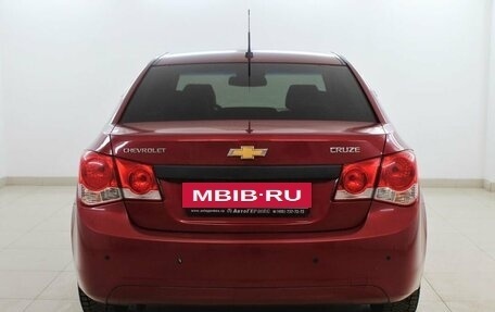 Chevrolet Cruze II, 2010 год, 599 000 рублей, 3 фотография