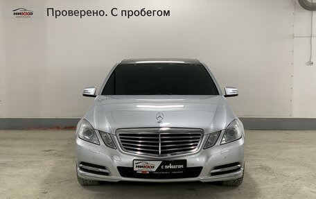 Mercedes-Benz E-Класс, 2010 год, 1 890 000 рублей, 2 фотография