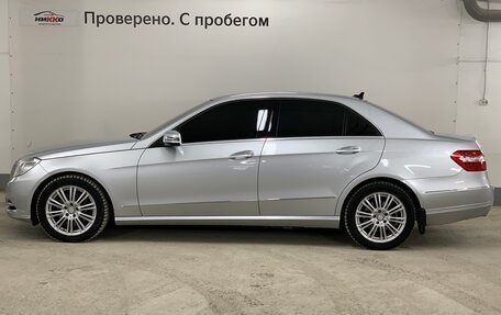 Mercedes-Benz E-Класс, 2010 год, 1 890 000 рублей, 4 фотография