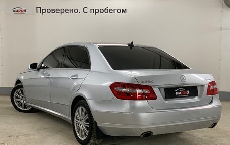 Mercedes-Benz E-Класс, 2010 год, 1 890 000 рублей, 6 фотография