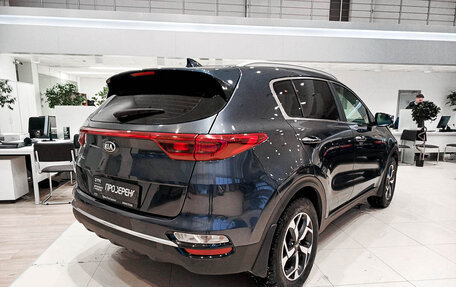 KIA Sportage IV рестайлинг, 2018 год, 2 247 000 рублей, 5 фотография